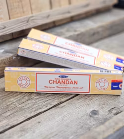 Satya - Nag Champa Chandan, rökelsepinnar