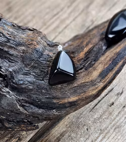 Svart Obsidian trumlad, silverpläterat hänge