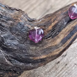 Mörklila Fluorit hjärta, silverpläterat hänge