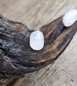 Rosa Aragonit trumlad, silverpläterat hänge -30% fynd B-kvalité