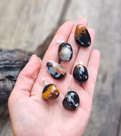 Sardonyx trumlad, silverpläterat hänge -30% fynd B-kvalite/annat