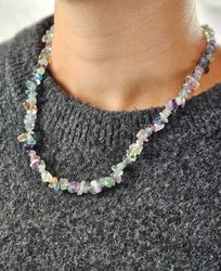 Regnbågsfluorit, chipshalsband 45 cm