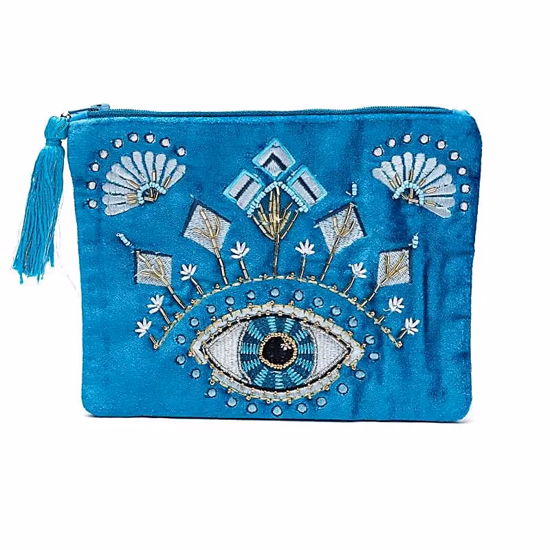 Broderad necessär, turkos med amulettöga