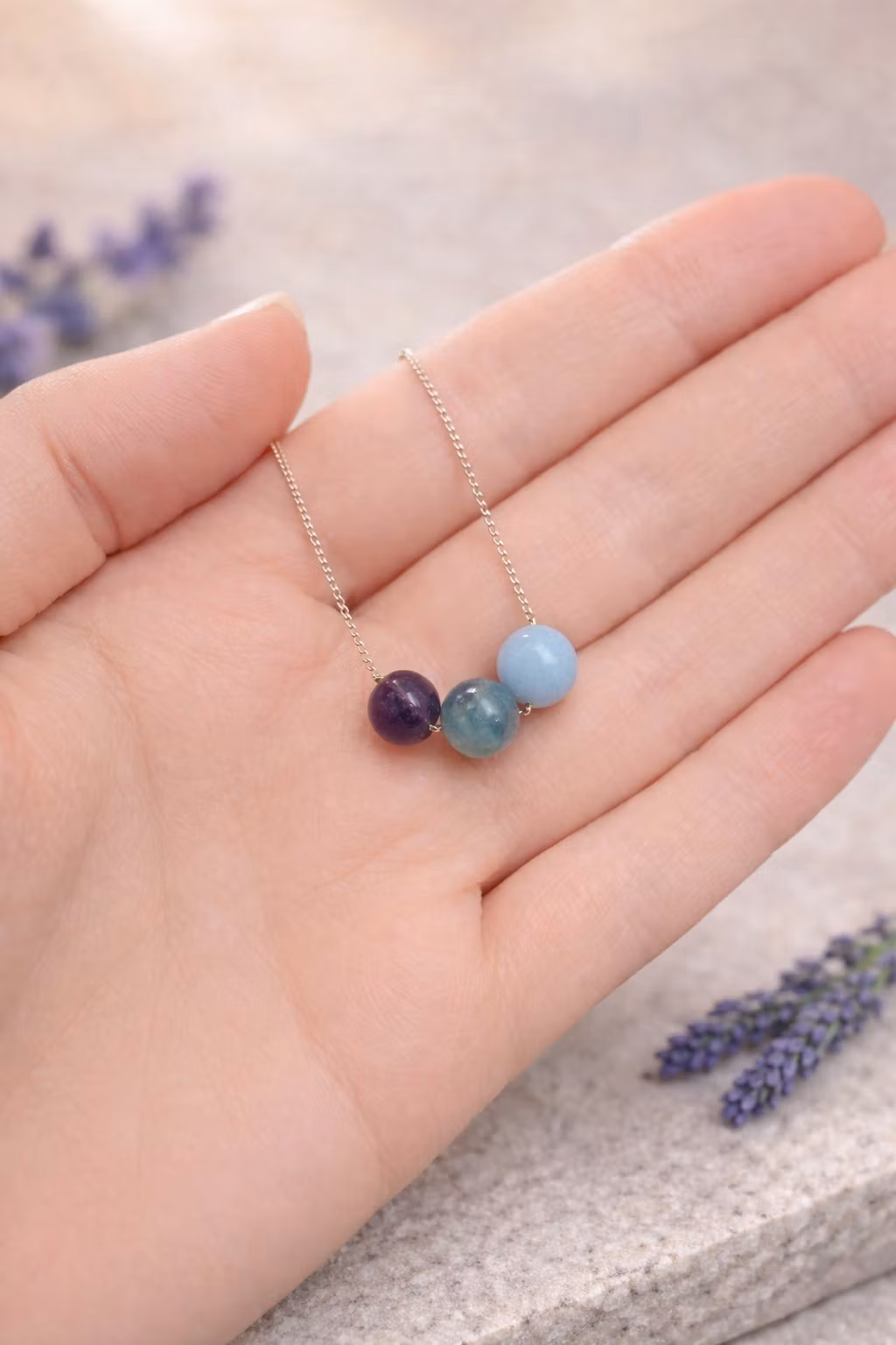 Lugn & Balans – Kristallhalsband, Rostfritt Stål