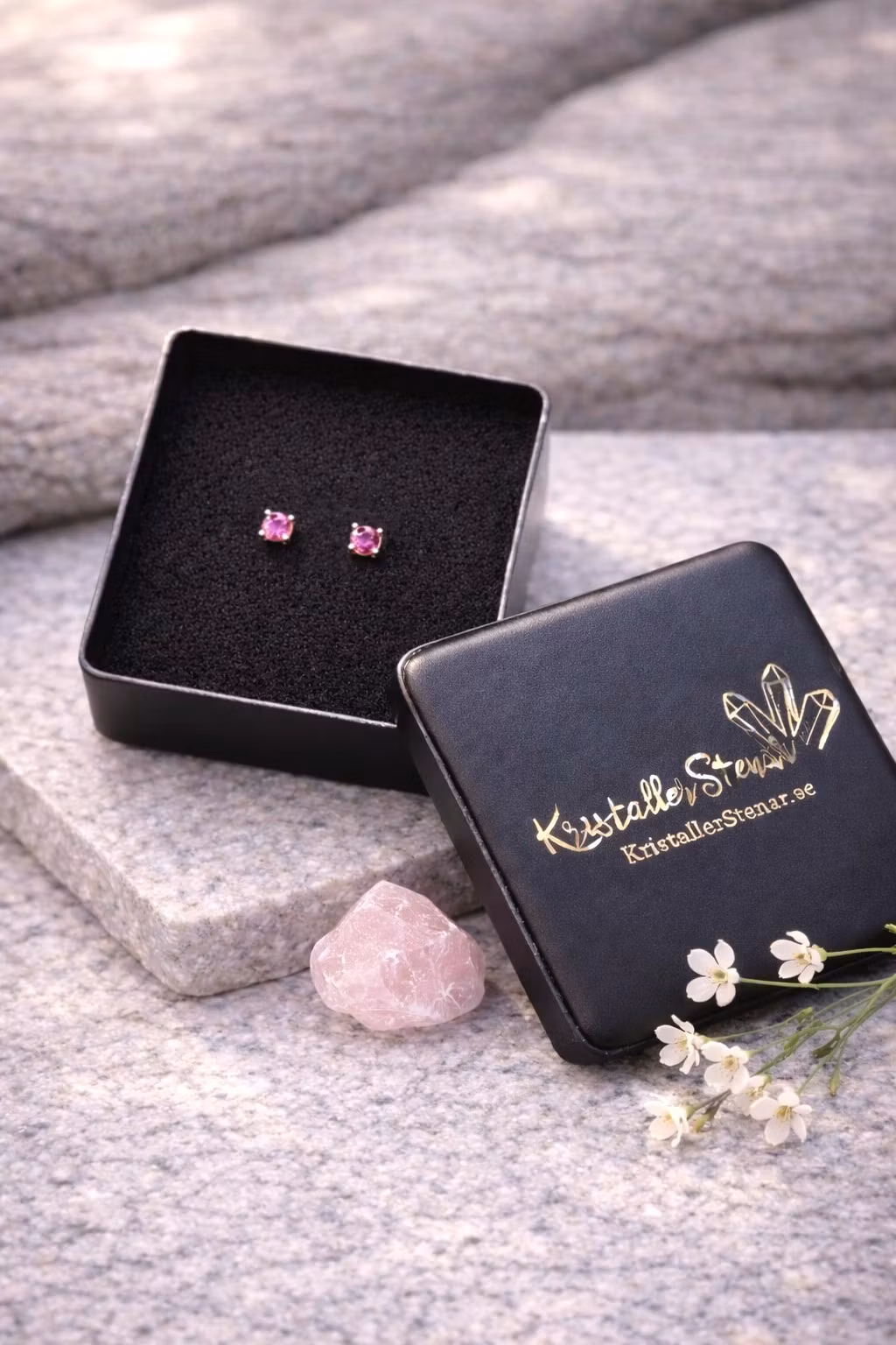 Rubin – Runda Facettörhängen, 925 Silver