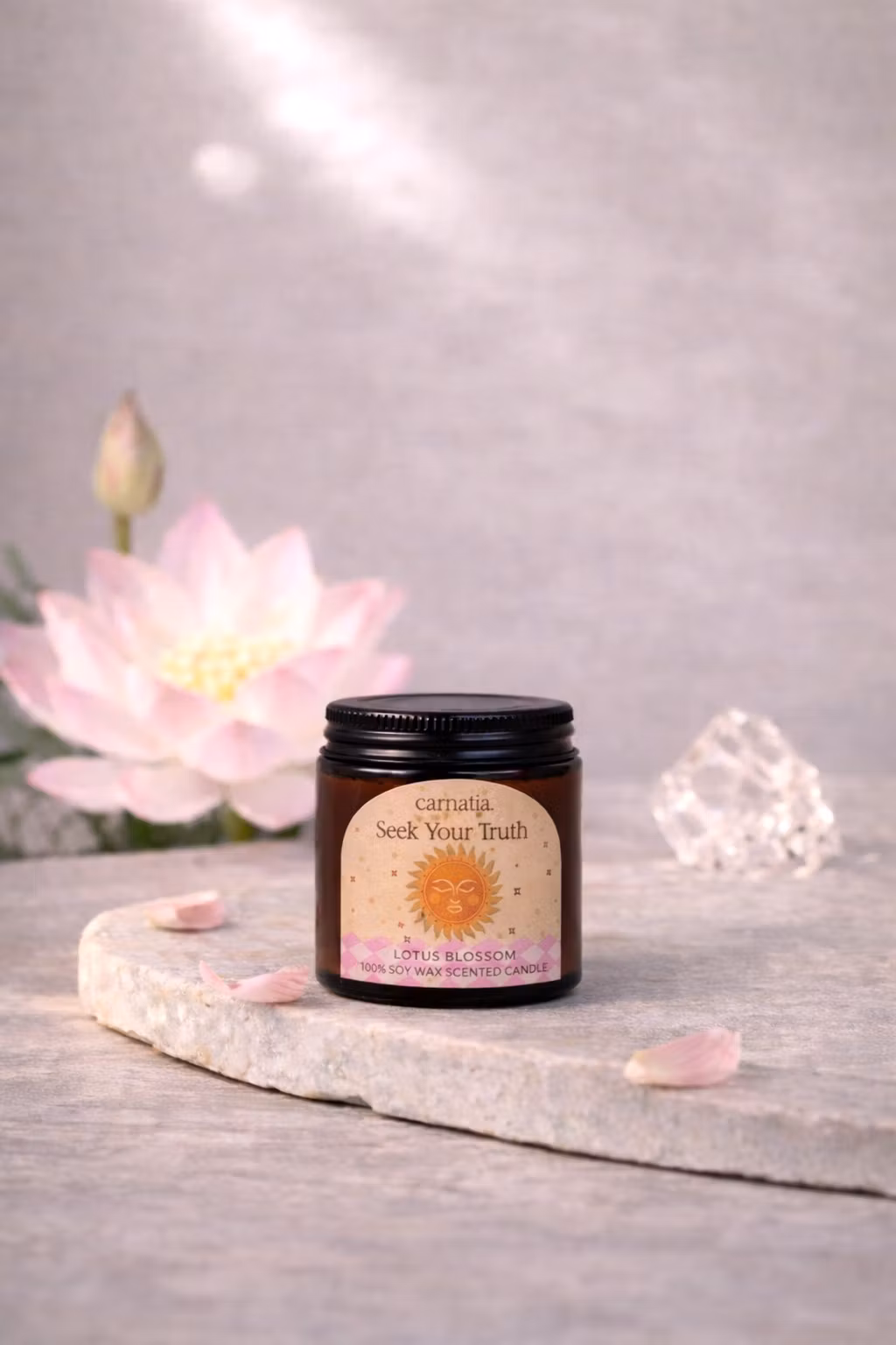 Carnatia Magic Within You – Seek your Truth (Lotus Blossom), doftljus – 15 h