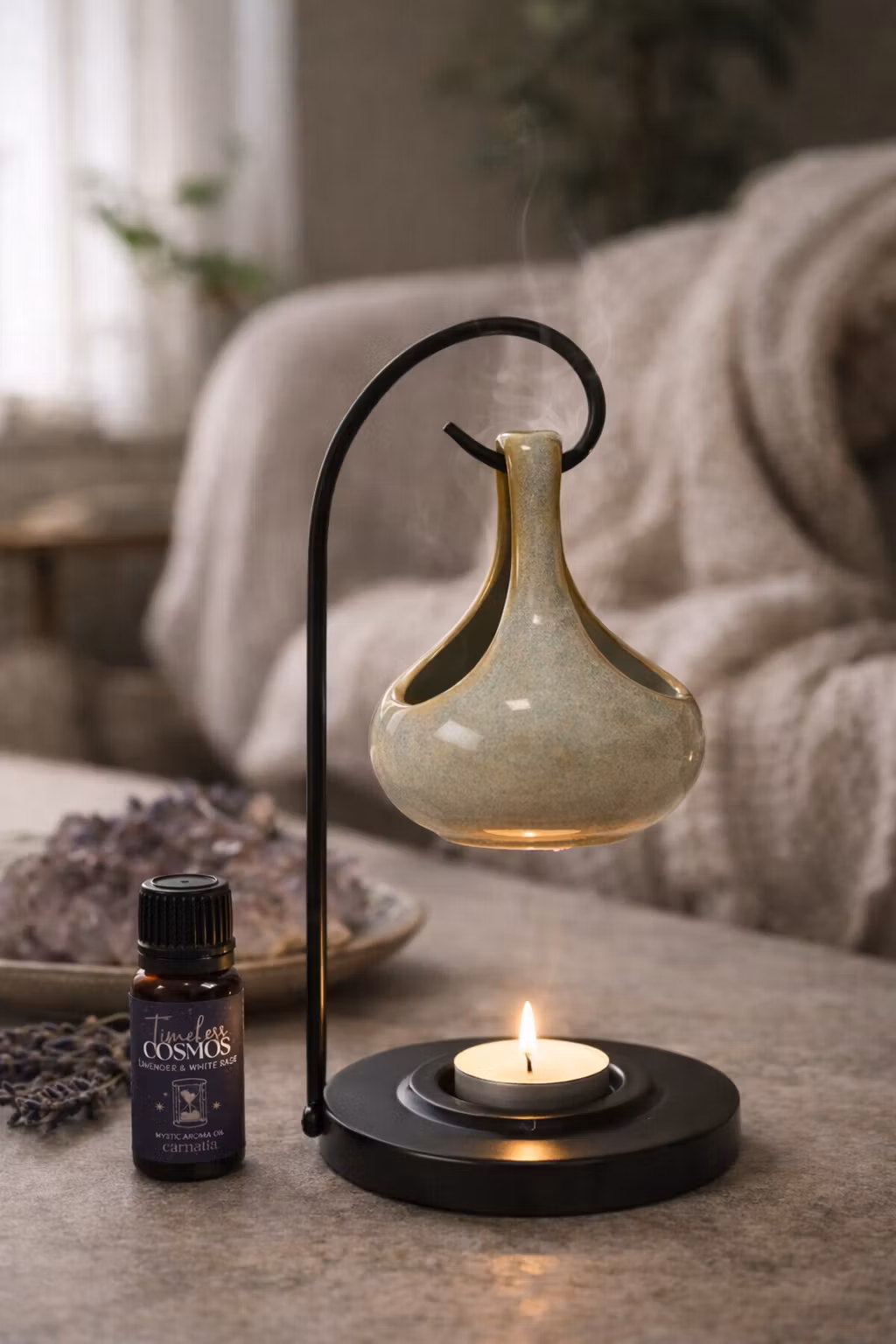 Hängande Oljebrännare / Aromalampa – Salviagrön Stillhet, doftspridare i keramik