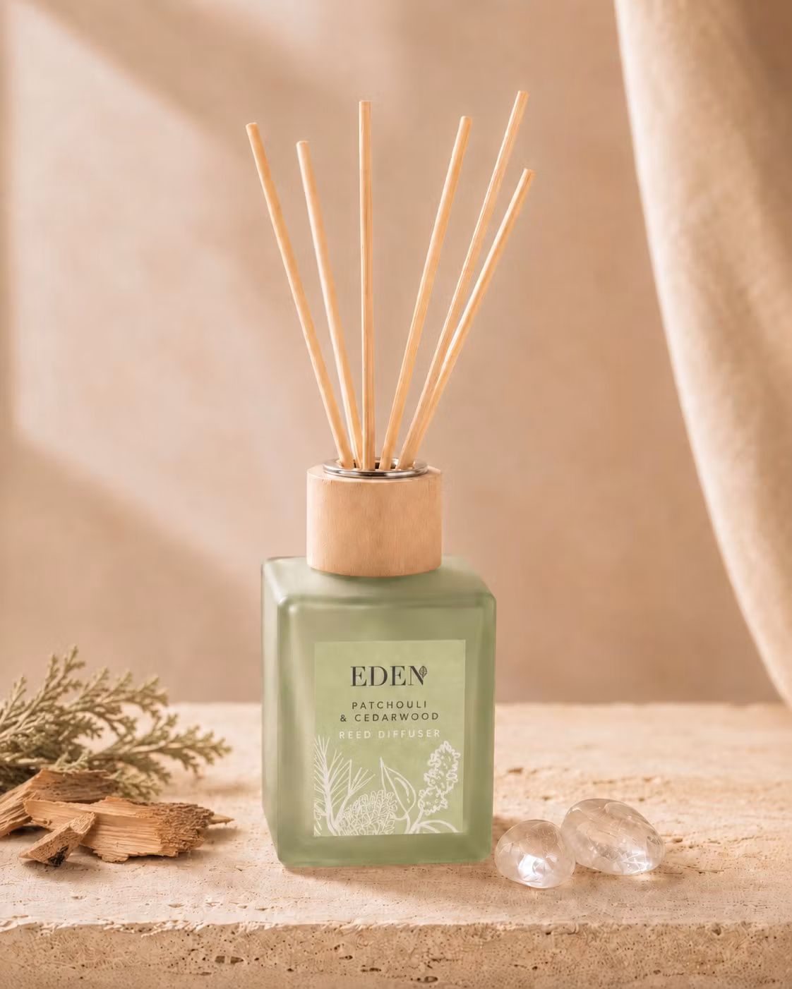 Eden – Patchouli och Cedarwood, doftpinnar (100 ml)