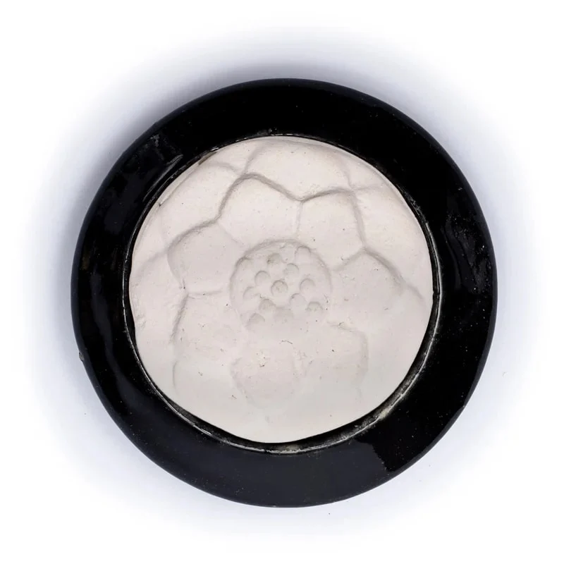 Aromasten Lotus Svart 7,5 cm – passiv doftsten utan el eller värmeljus