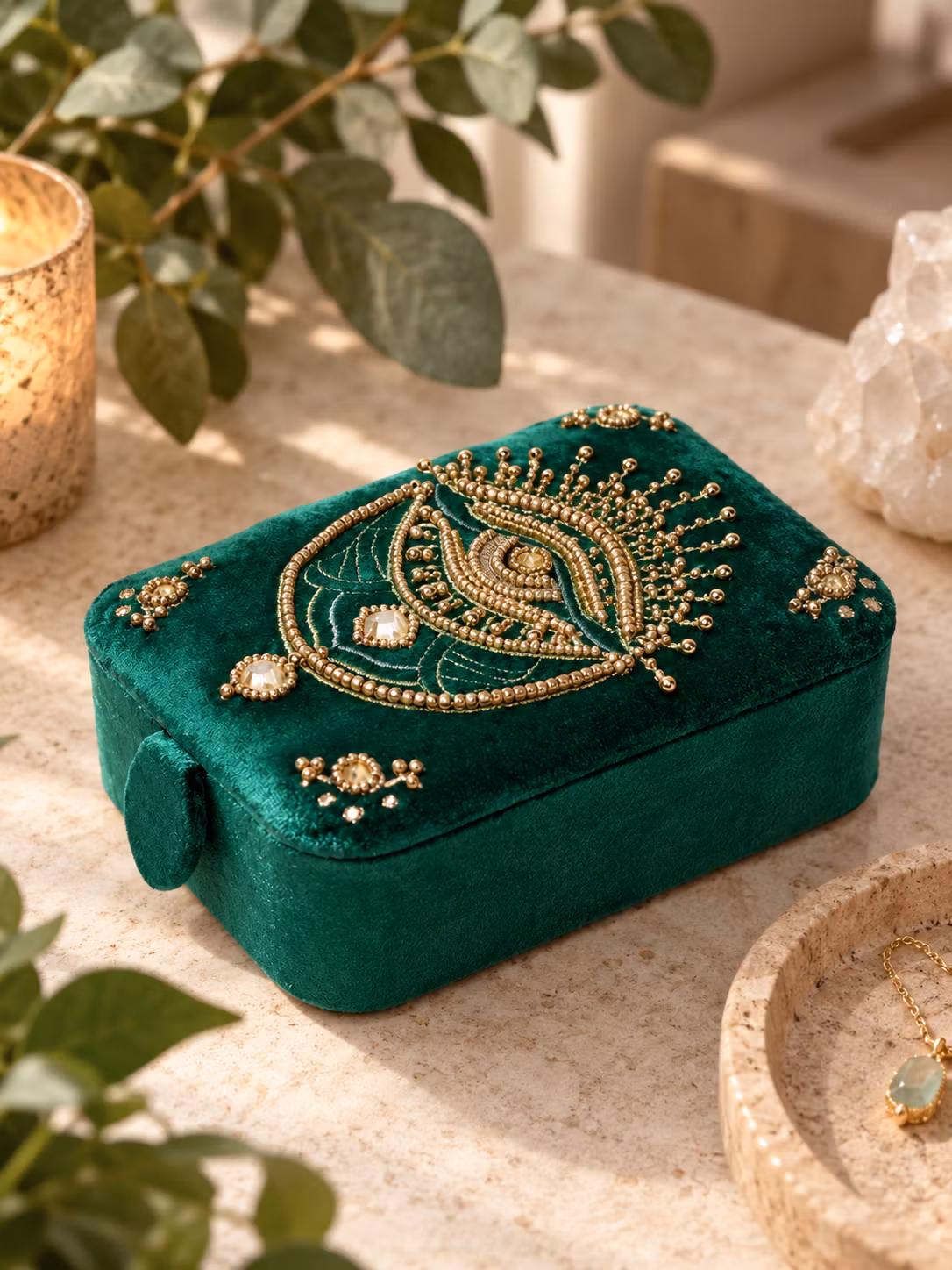 Broderad Ask, Smaragdgrön med Spirituellt Tarotöga – För Smycken, Kristaller och Tarotkort