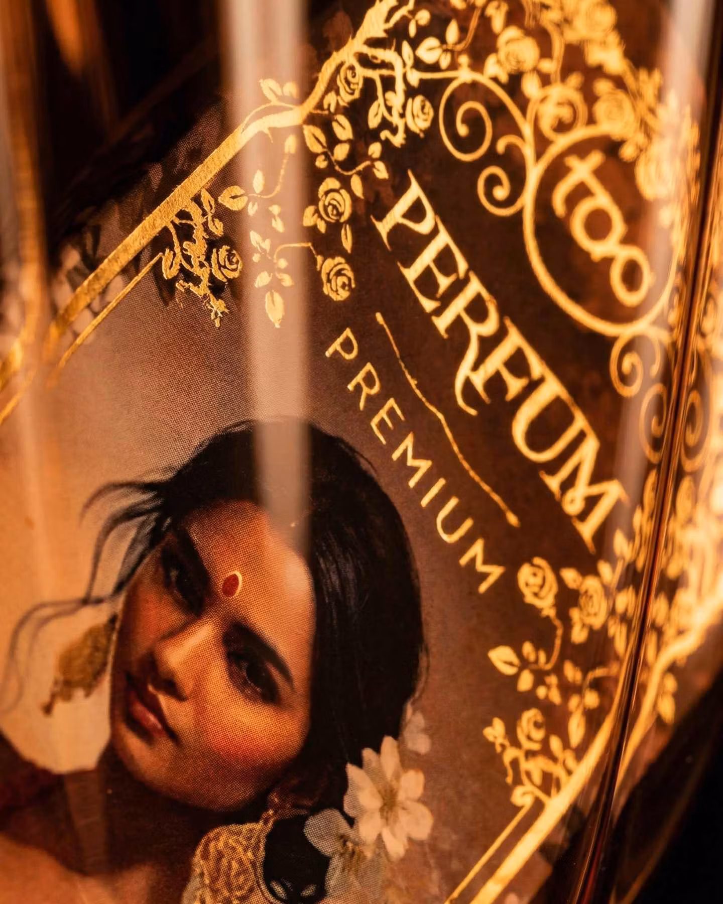 TAO Premium Sandalwood med 8 tjocka rökelsepinnar