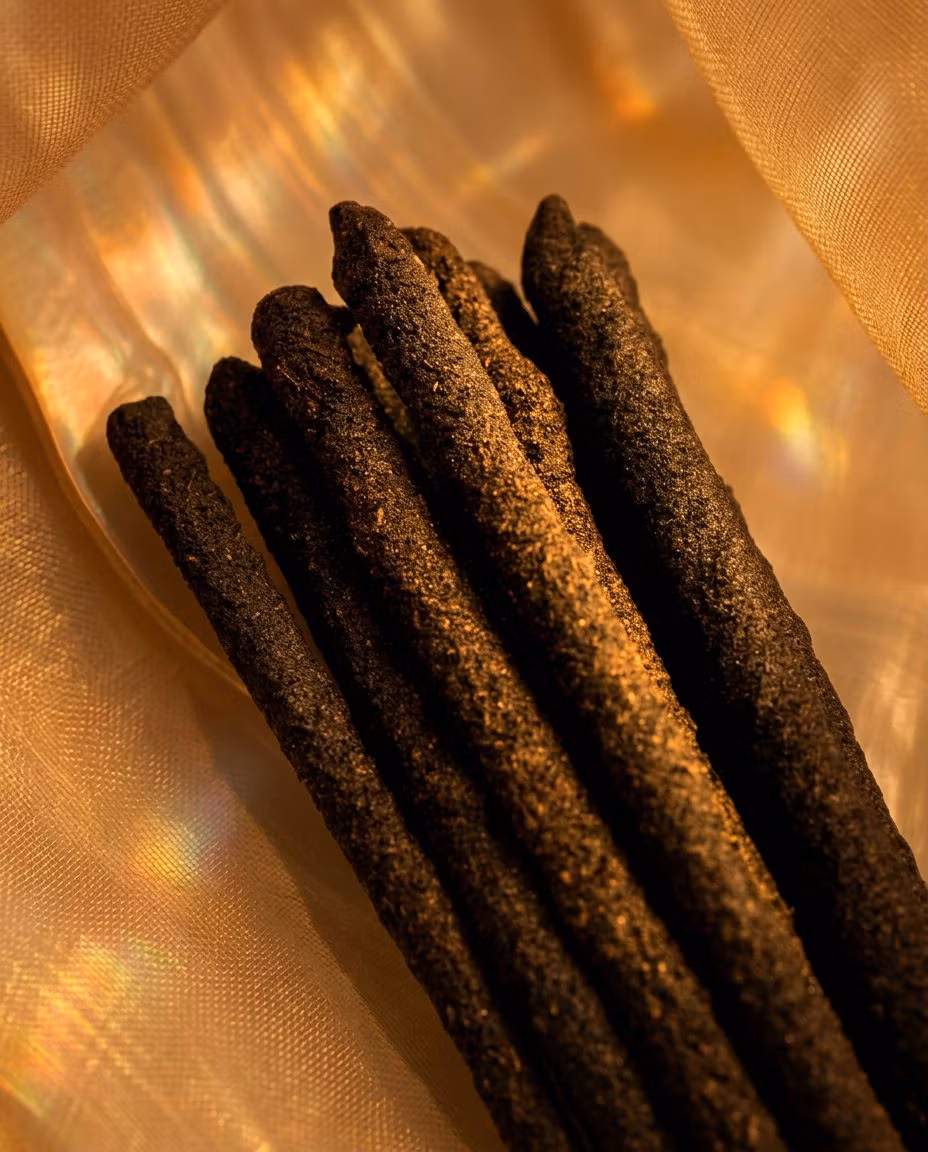 Sagrada Madre TAO Premium Sandalwood rökelse i vacker förpackning