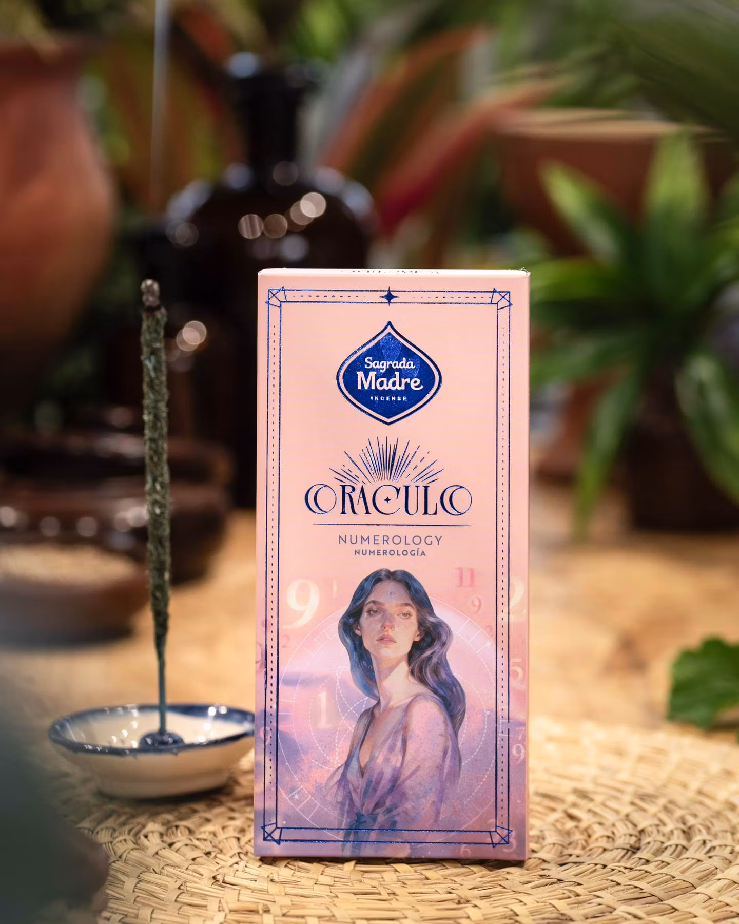 Sagrada Madre Oracle Numerology förpackning