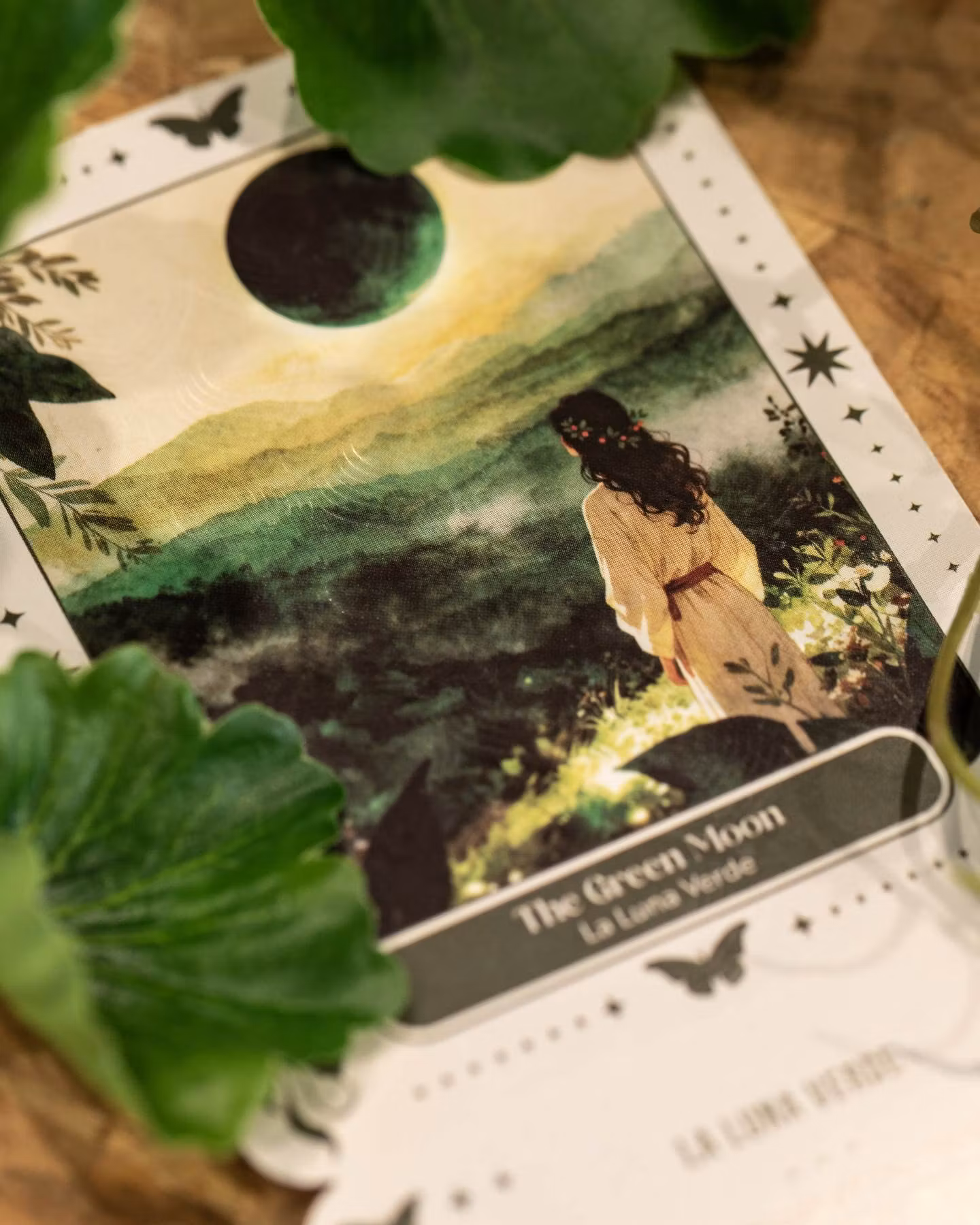 Sagrada Madre Green Witch Oracle Liljor och Vitt Te