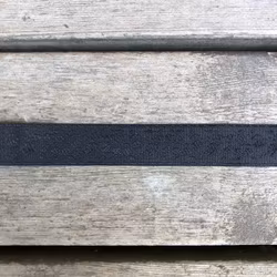 Dekorationsband Små blommor svart 20 mm