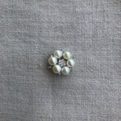 Knapp pärlor och strass 30 mm
