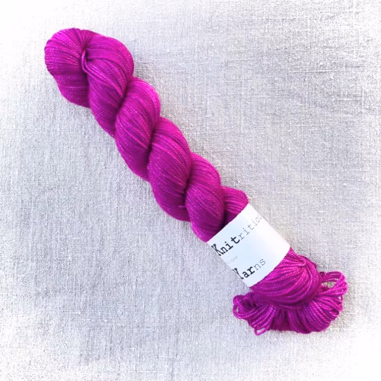 Knitritious´Yarns MSock 365m/100g
