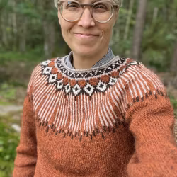 Garnkit Hopi Cognac av Linka Neumann