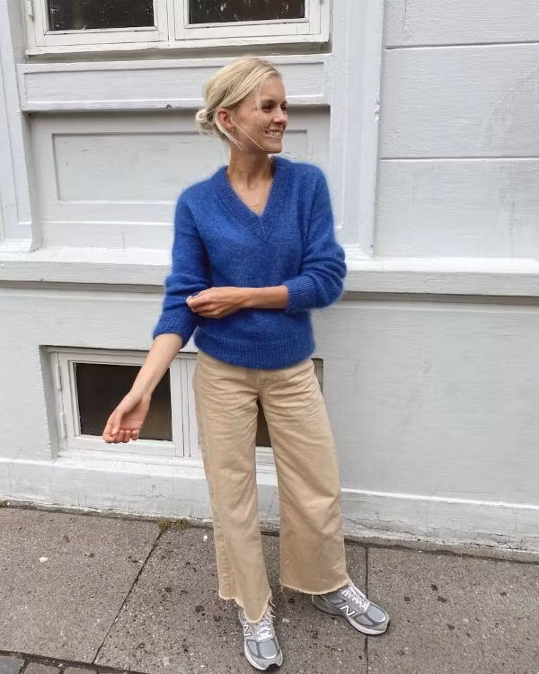 Stockholm Sweater V-neck - Petiteknit