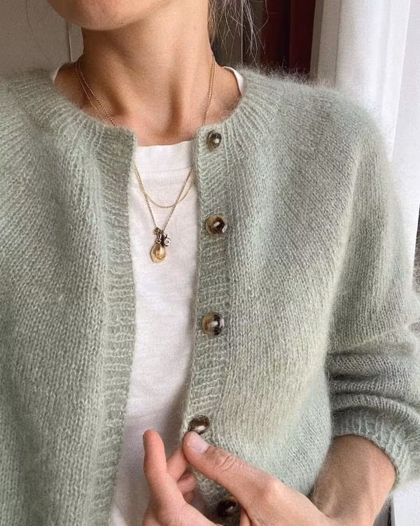 Novice Cardigan - Mohair Edition - Petiteknit