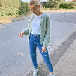 Novice Cardigan - Mohair Edition - Petiteknit