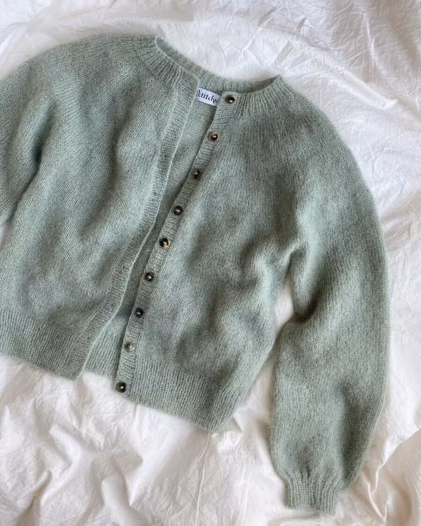 Novice Cardigan - Mohair Edition - Petiteknit