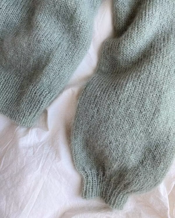 Novice Cardigan - Mohair Edition - Petiteknit