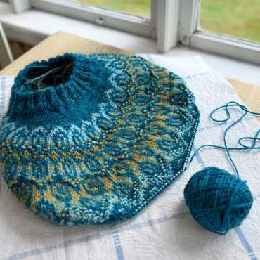 Garnkit Clitgang Melitta Cardigan av Anna Bauer