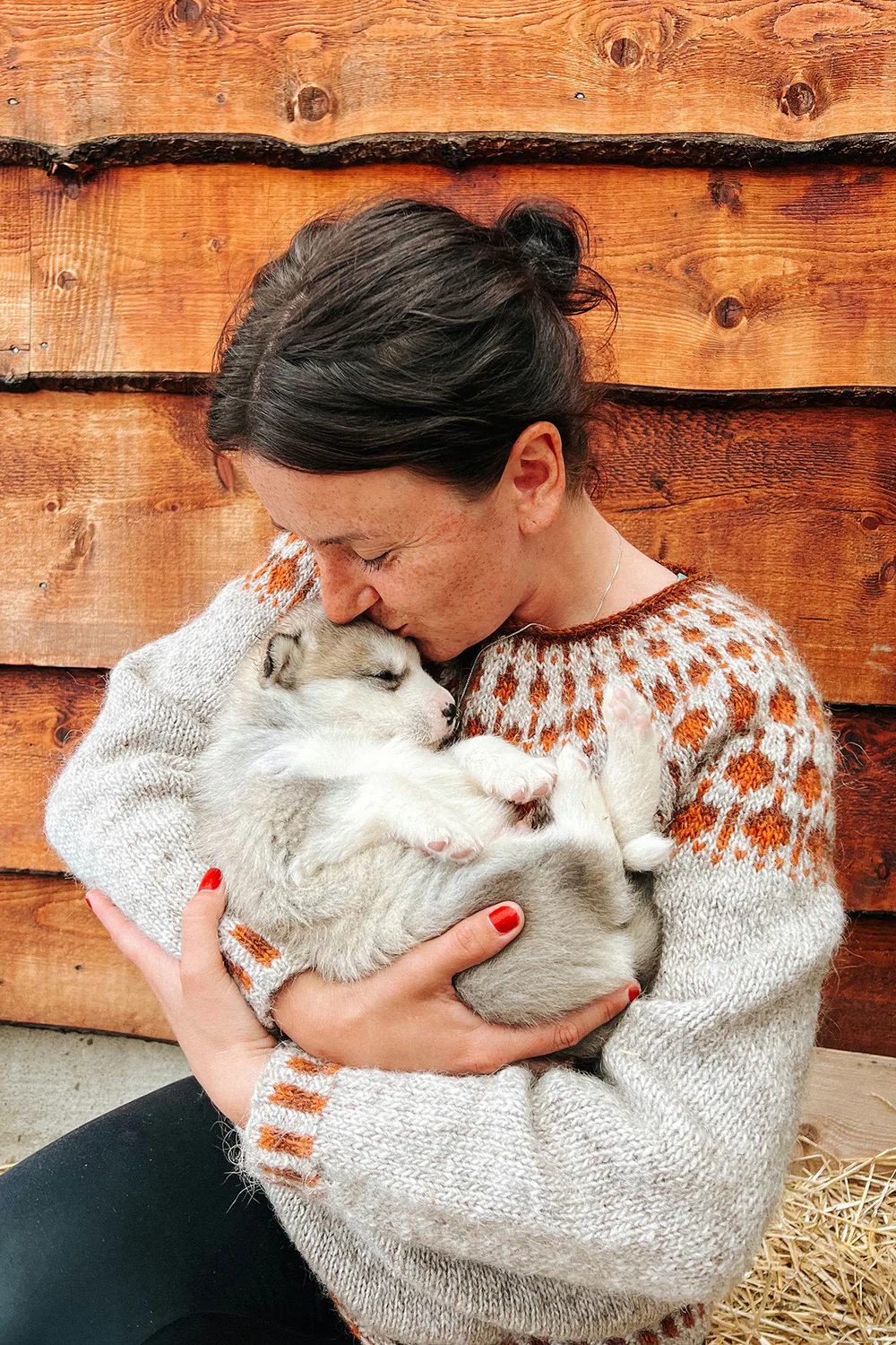 Sisu Knitwear - Cloudberry (Multebær) Sweater (PDF)
