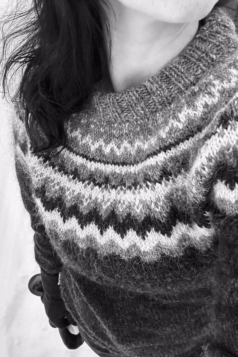 Sisu Knitwear - Bárru Black Sweater (PDF)