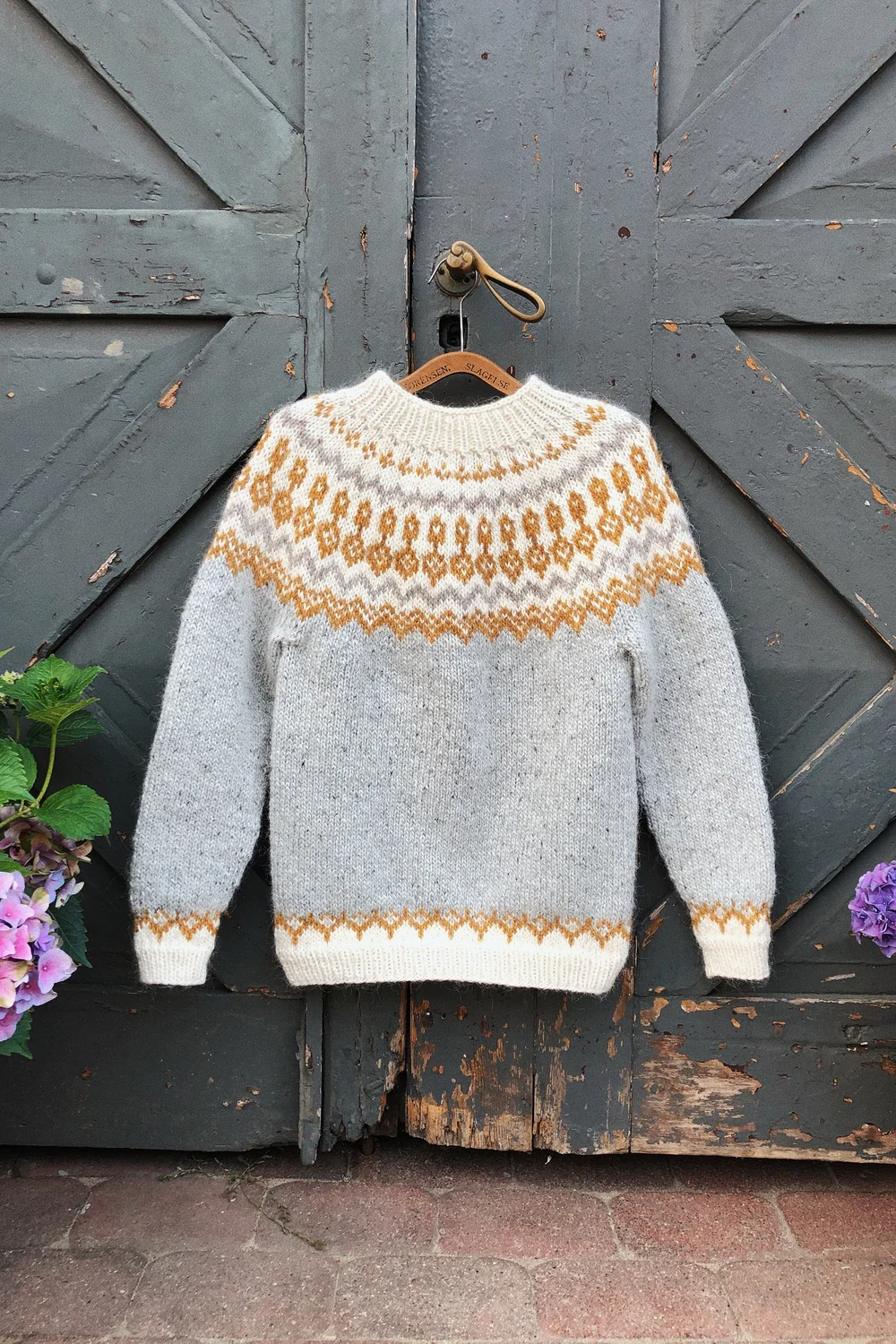 Sisu Knitwear - Čoarvegiella Sweater påsk (PDF)