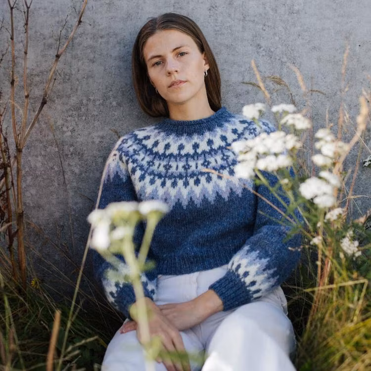 Kastali sweater KAL garnkit - dam cropped blå