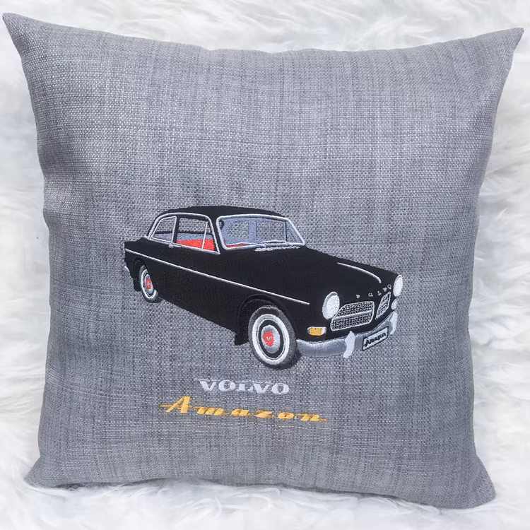 Volvo Amazon 2D, 1964. Kuddfodral ljusgrå.