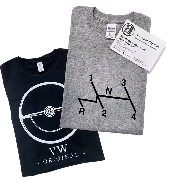 Svart T-shirt, dam (figur). VW ORIGINAL + Grå T-shirt, herr. Växelspaksymbol VW