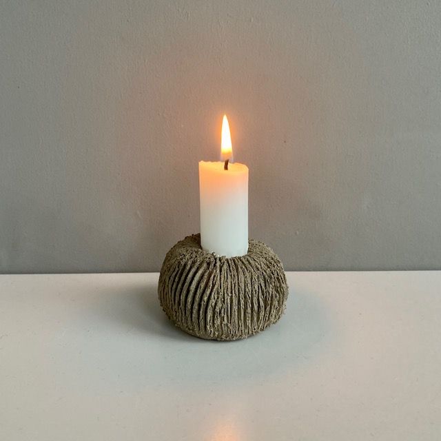 Räfflad ljusstake