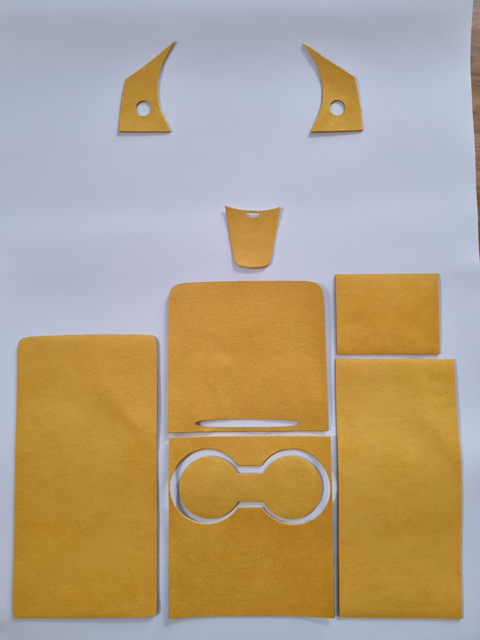 Alcantara kit till Tesla Model Y / 3