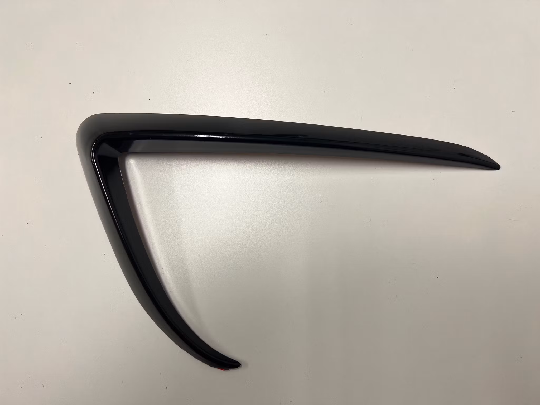 Dimljus spoiler Model 3