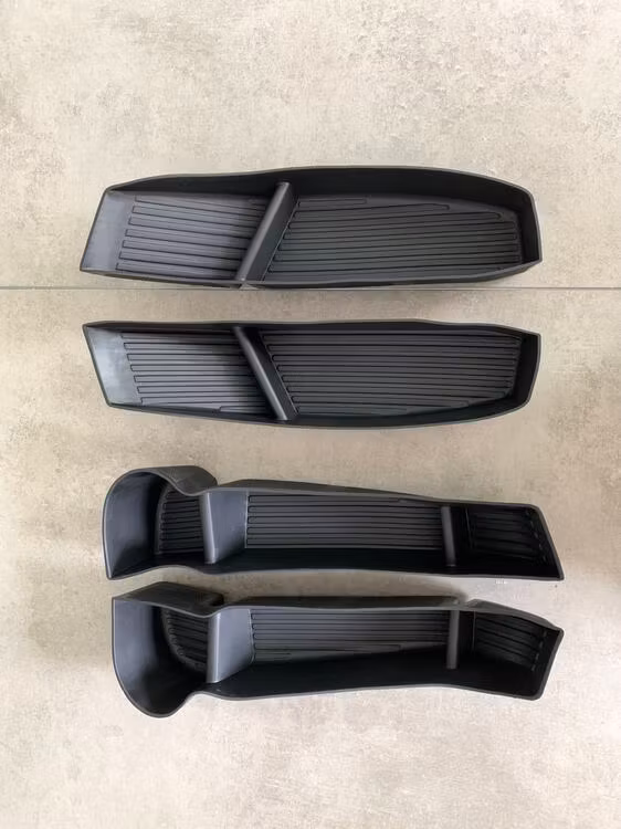 Inlägg förvaring dörrsidor till Tesla Model Y