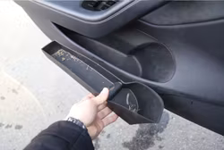Inlägg förvaring dörrsidor till Tesla Model 3