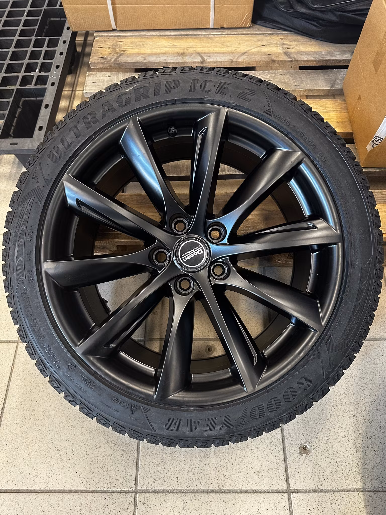 GP6 Matte black 18 tum