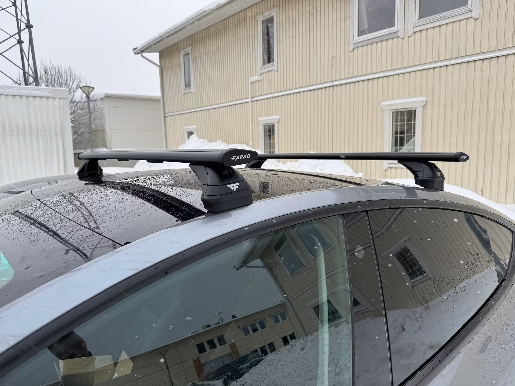 Takräcke Model Y (Farad)