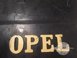 Skvettlapp høyre bak