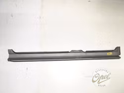 Reparasjonspanel kanal høyre (4-dørs)