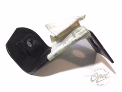 Festebrakett støtfanger venstre ytre foran