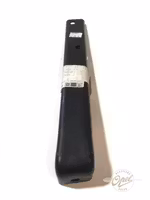 Festebrakett støtfanger høyre indre foran