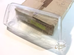 Lykteglass høyre foran