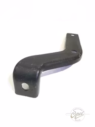 Festebrakett støtfanger høyre indre foran