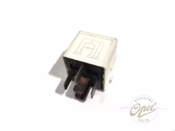 Relé til drivstoffpumpe