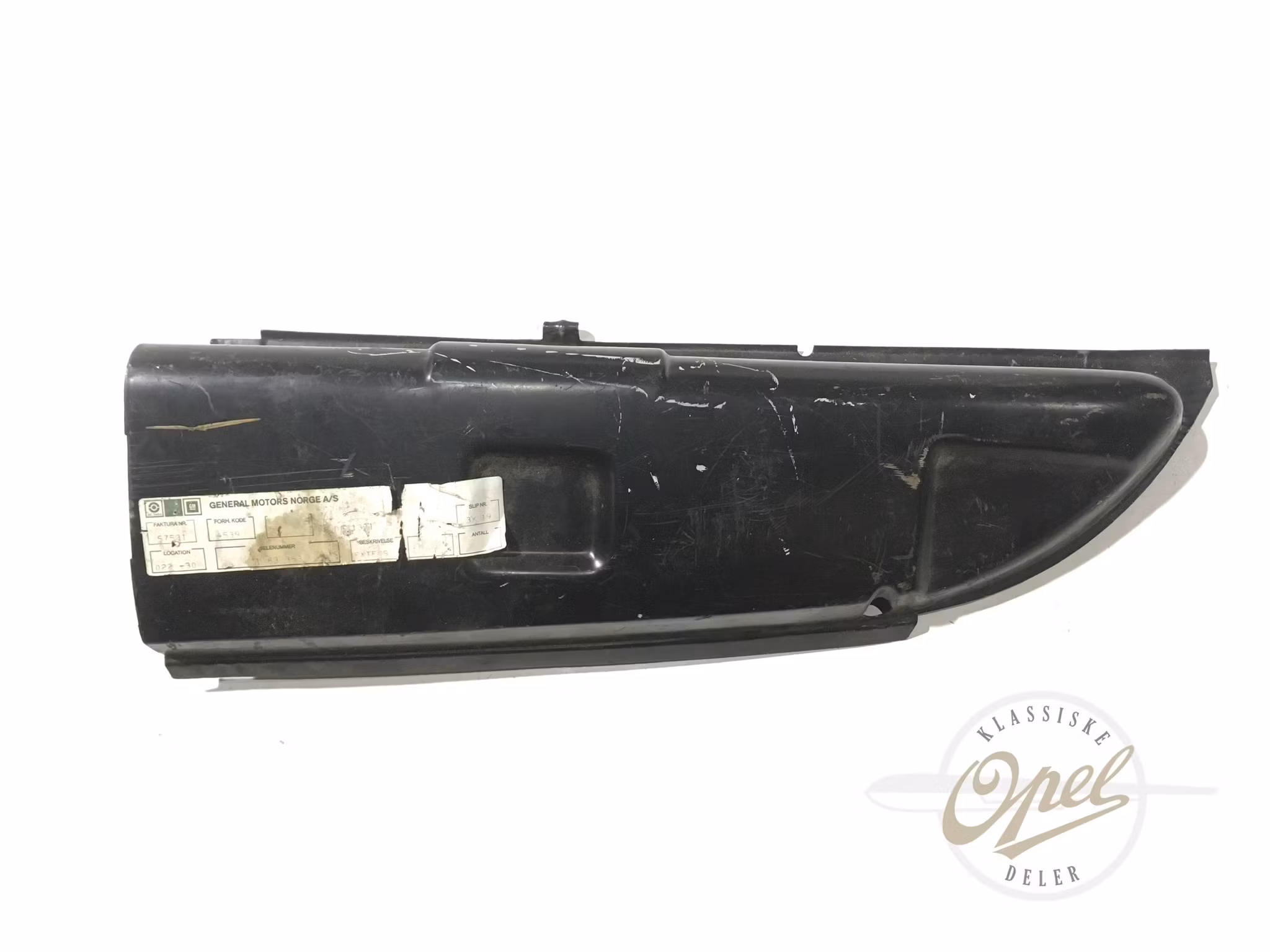 Forsterkning bagasjeromsgulv venstre