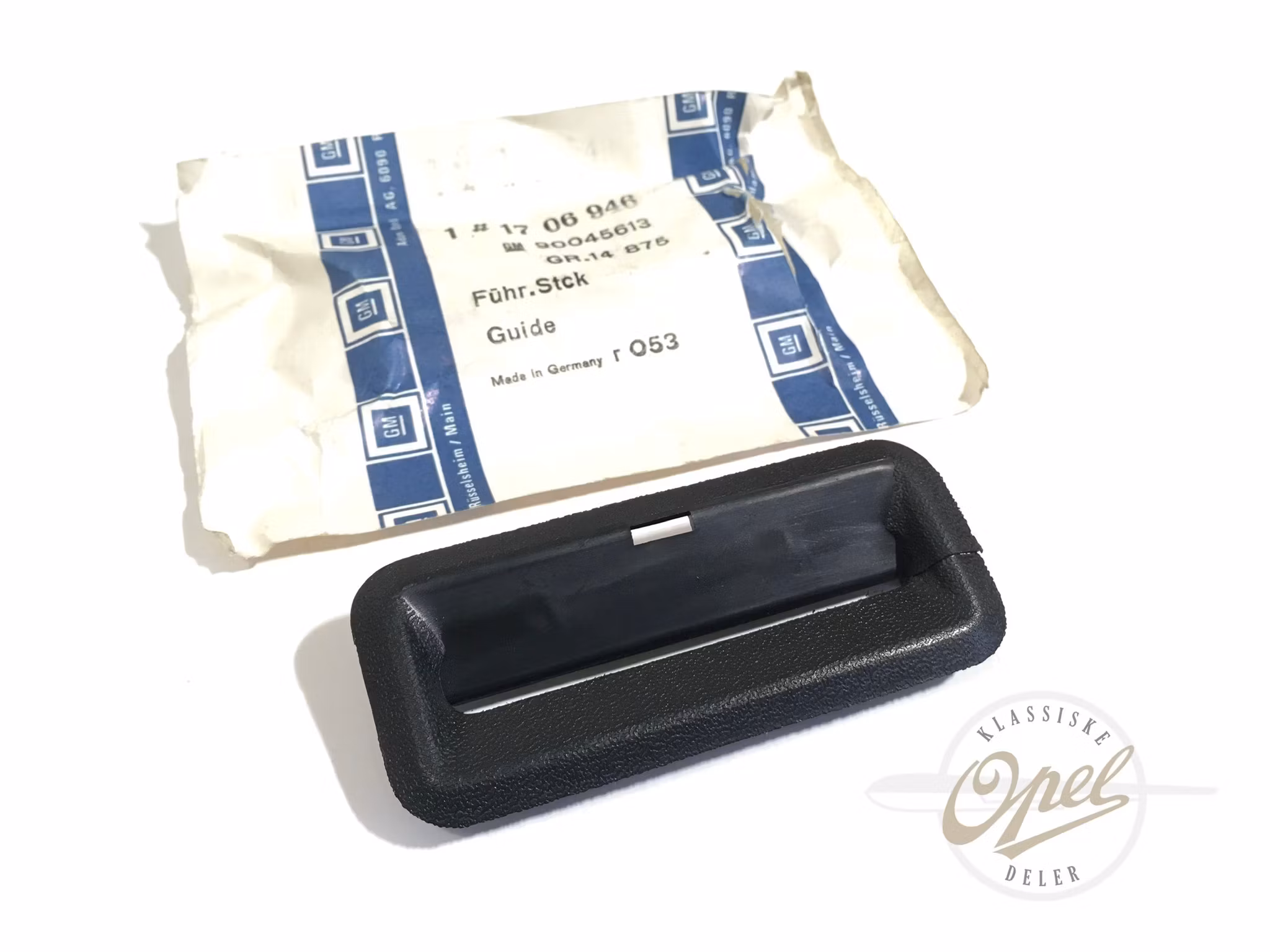 Føring til sikkerhetsbelte foran